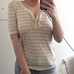 Old Navy • Cream & White Striped 1/4 Sleeve Top 🤍